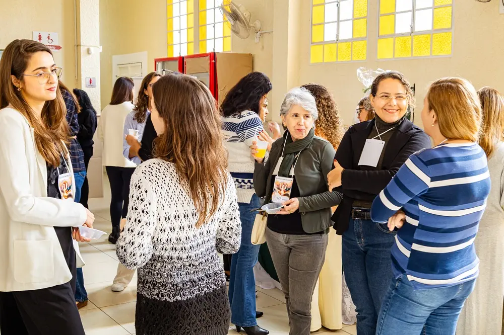 O networking dinâmico conectando mulheres com propósitos semelhantes e histórias inspiradoras.